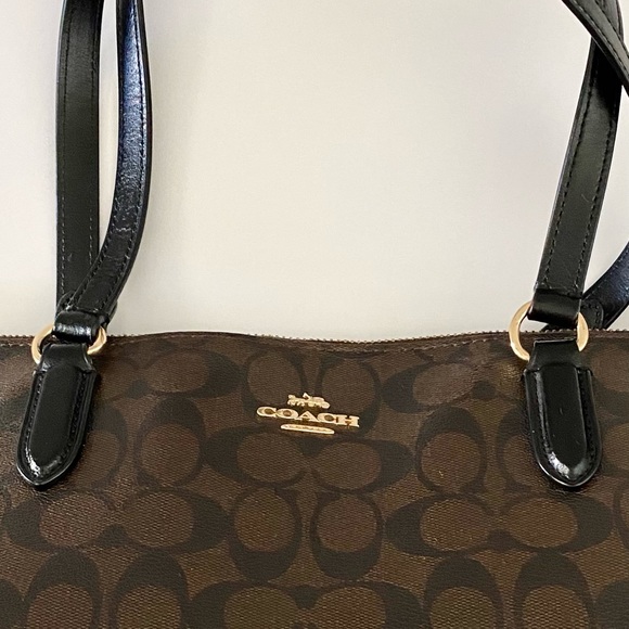 Coach Rowan Leather Bag - Picture 3 of 12